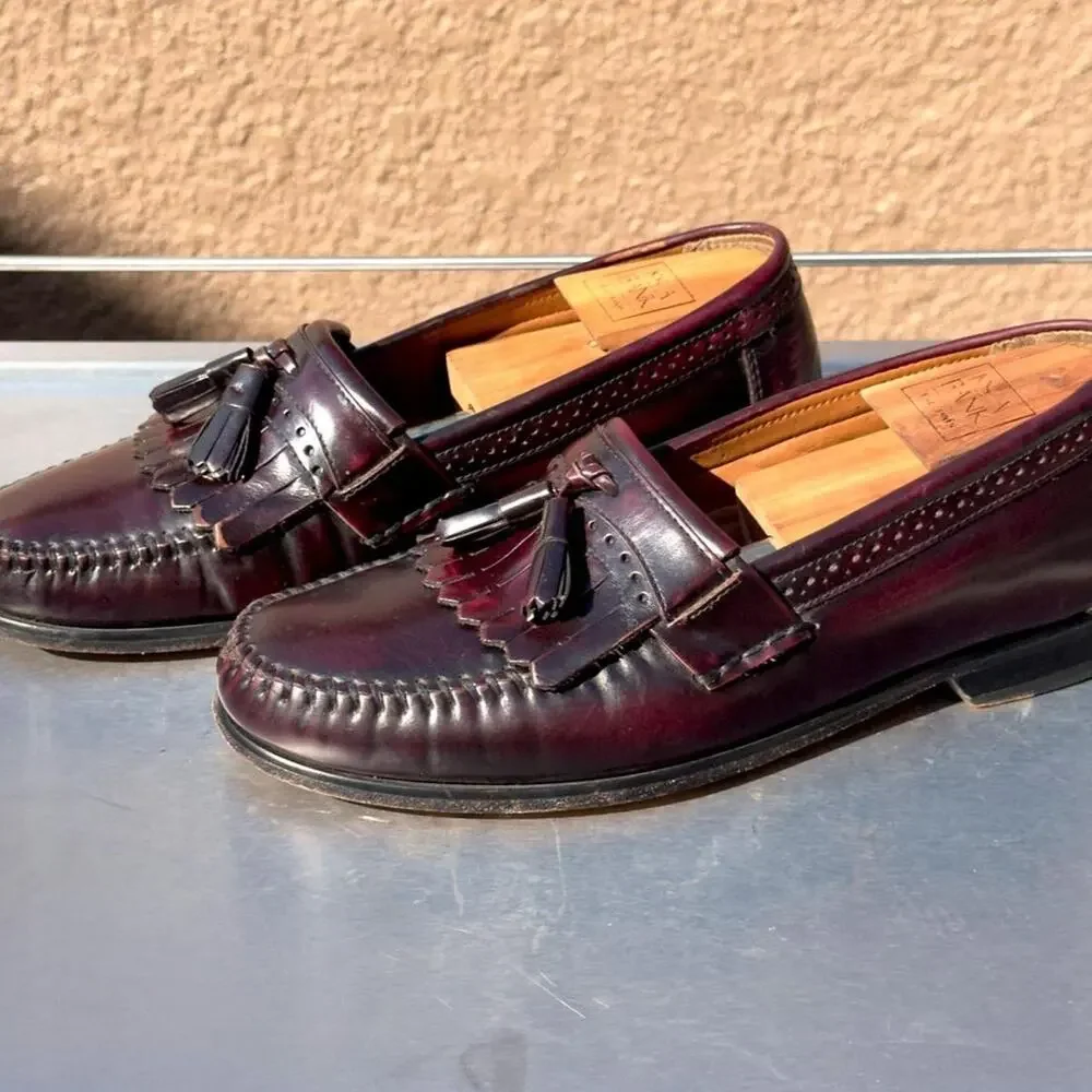 G.H. Bass Co. Burgundy Leather Loafers with Tassel - Size 9D